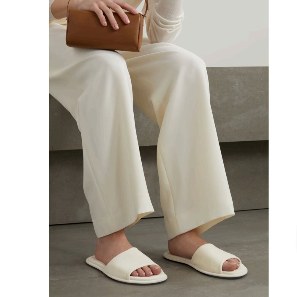 The Row Made in Italy Canal Velvet Slides Off White Size IT39/US 9